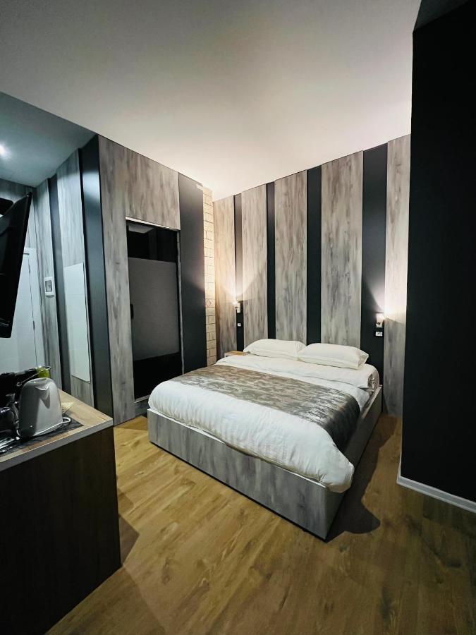 Colombia Apartments&Rooms Дуррес Экстерьер фото