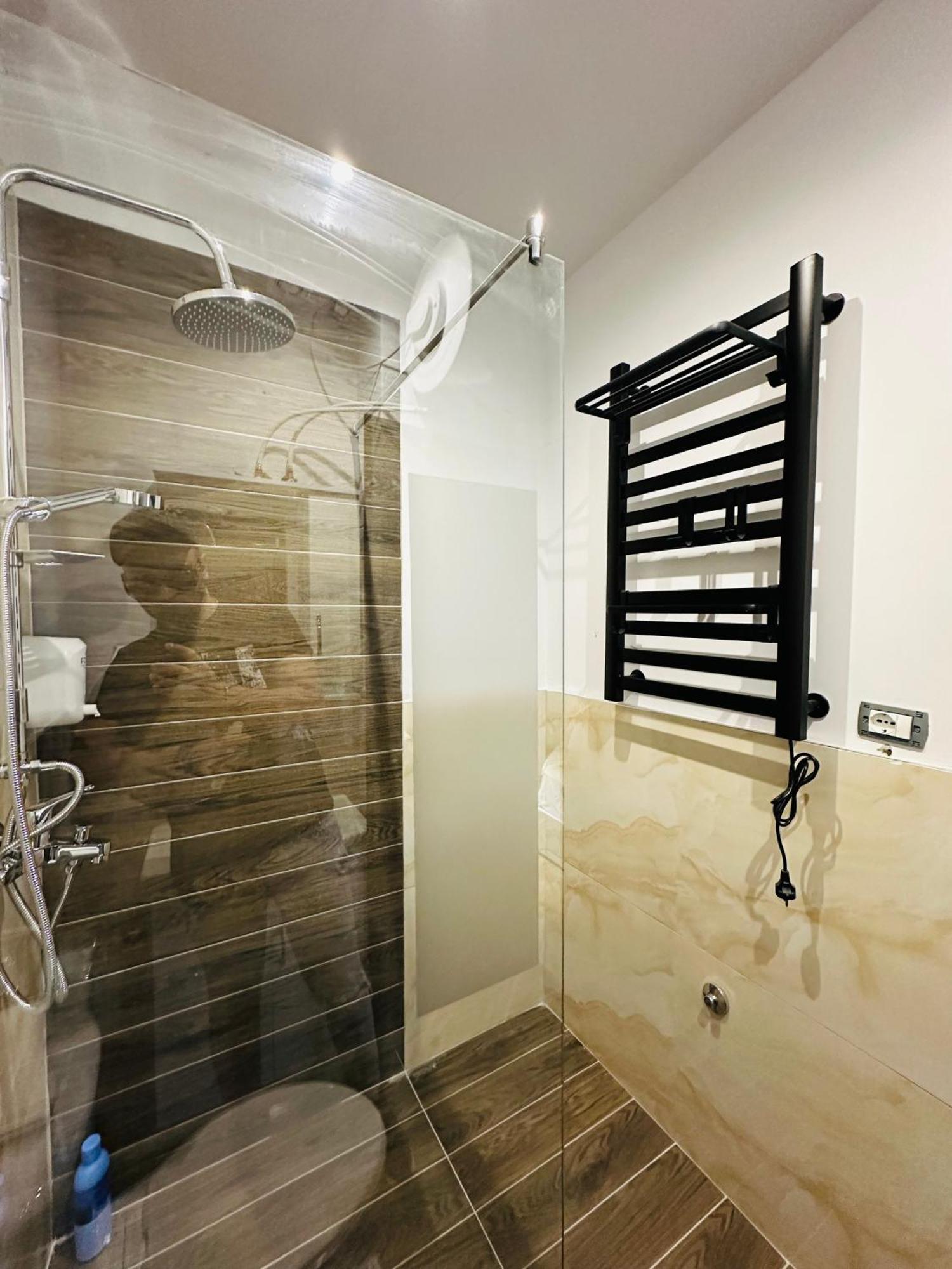 Colombia Apartments&Rooms Дуррес Экстерьер фото