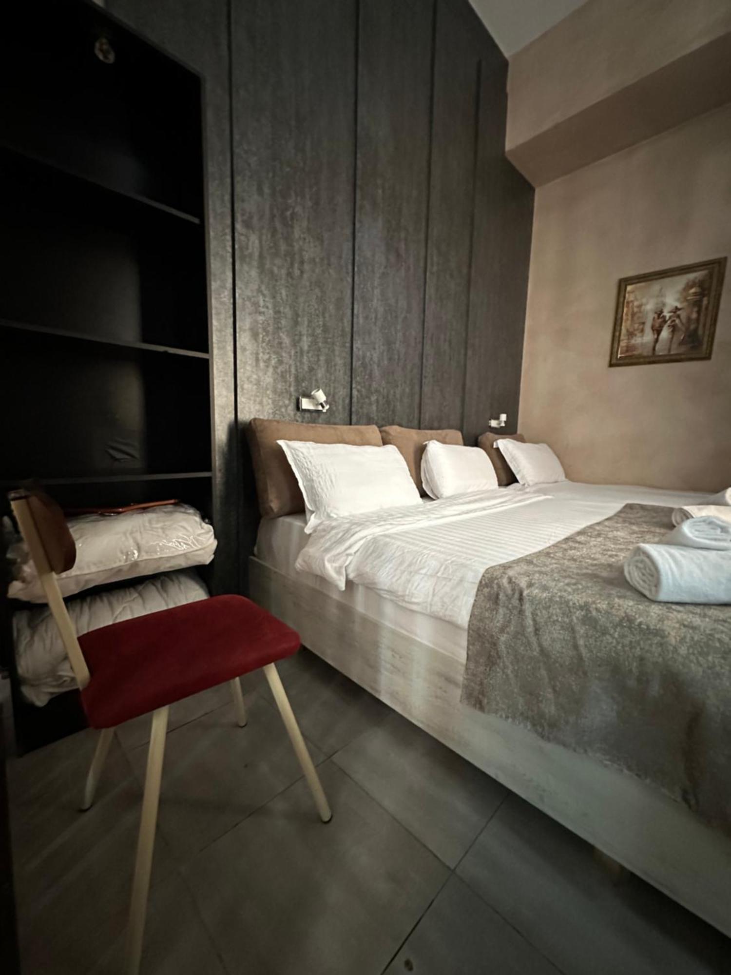 Colombia Apartments&Rooms Дуррес Экстерьер фото