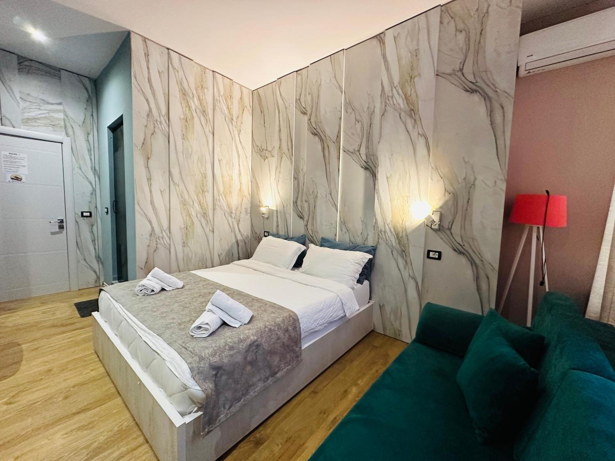 Colombia Apartments&Rooms Дуррес Экстерьер фото