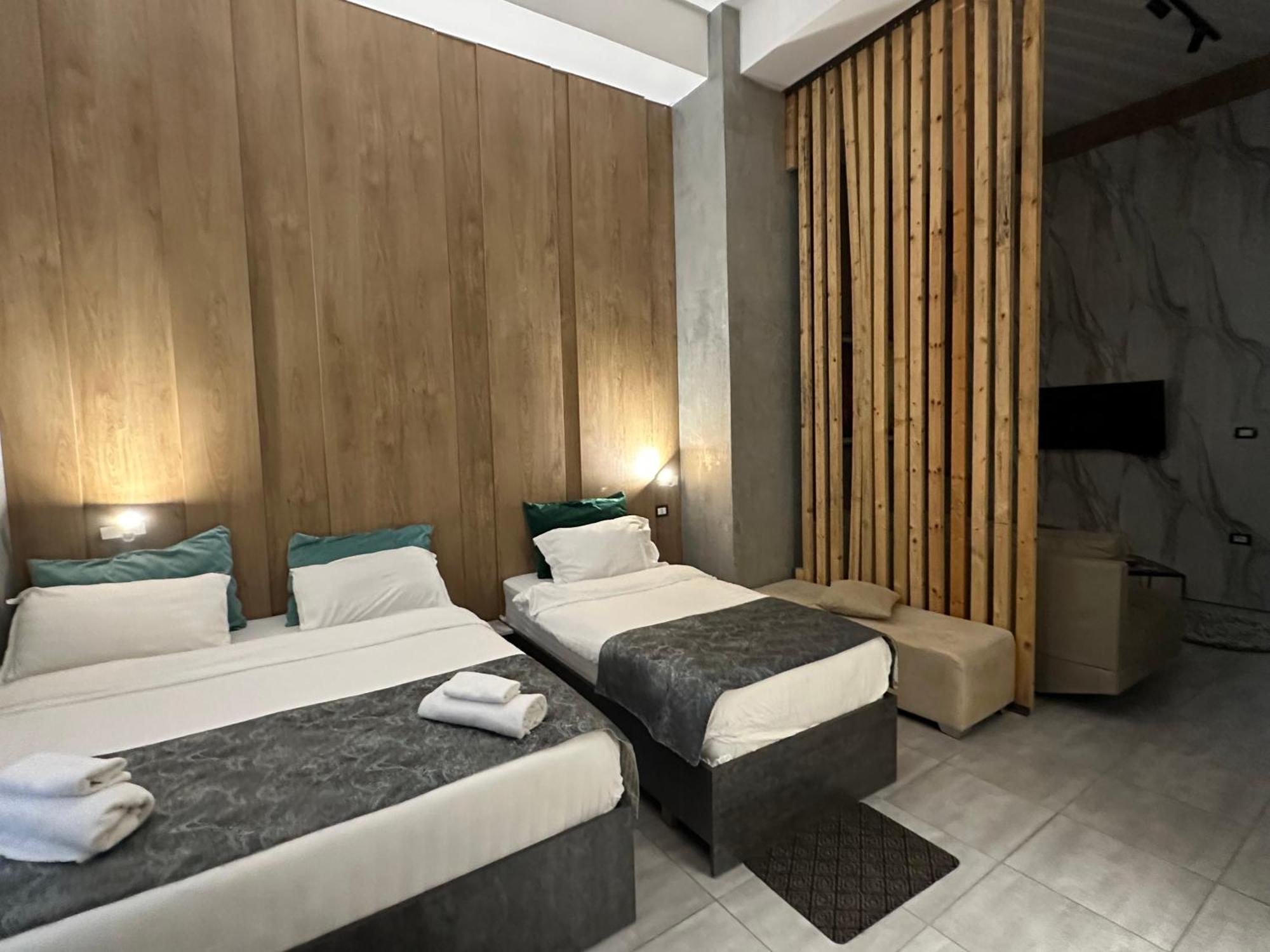 Colombia Apartments&Rooms Дуррес Экстерьер фото